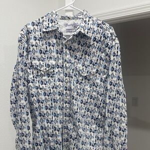 Wrangler Blue and White Geometric Shirt